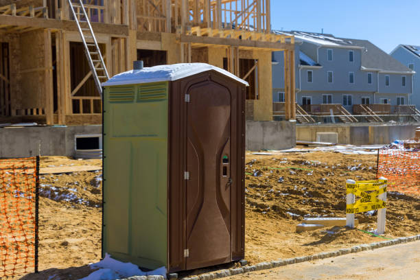 Best Portable restroom trailer rental  in Oak Hills, OR